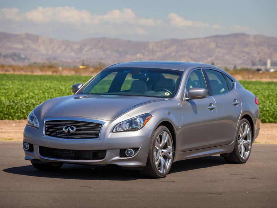 Infiniti Q70 3.7 '2013